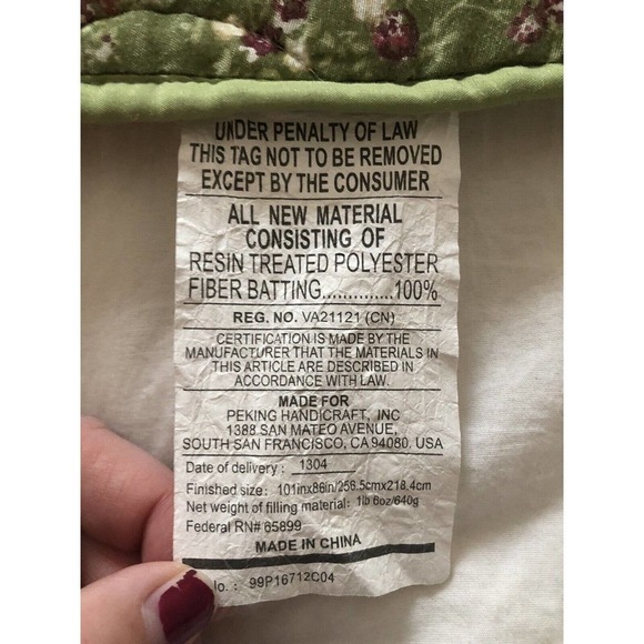 Vtg Light Quilt Bedspread Diamond White Green Roses Romantic Coverlet 101"x86" - Picture 11 of 11